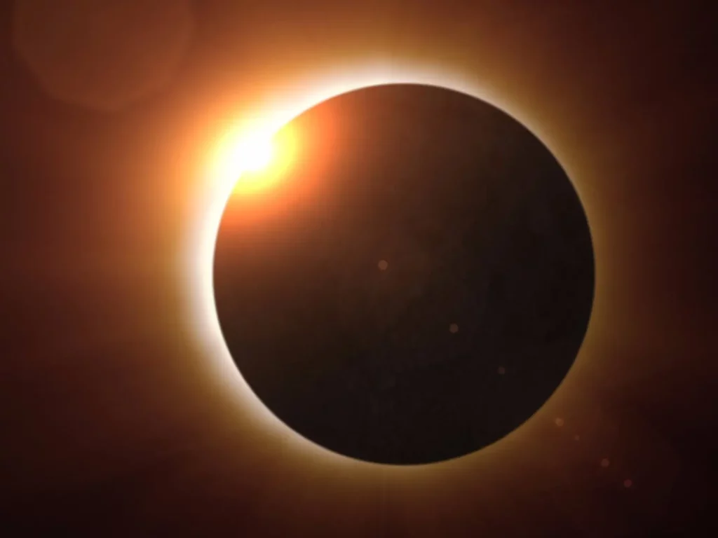 Solar Eclipse in gold color